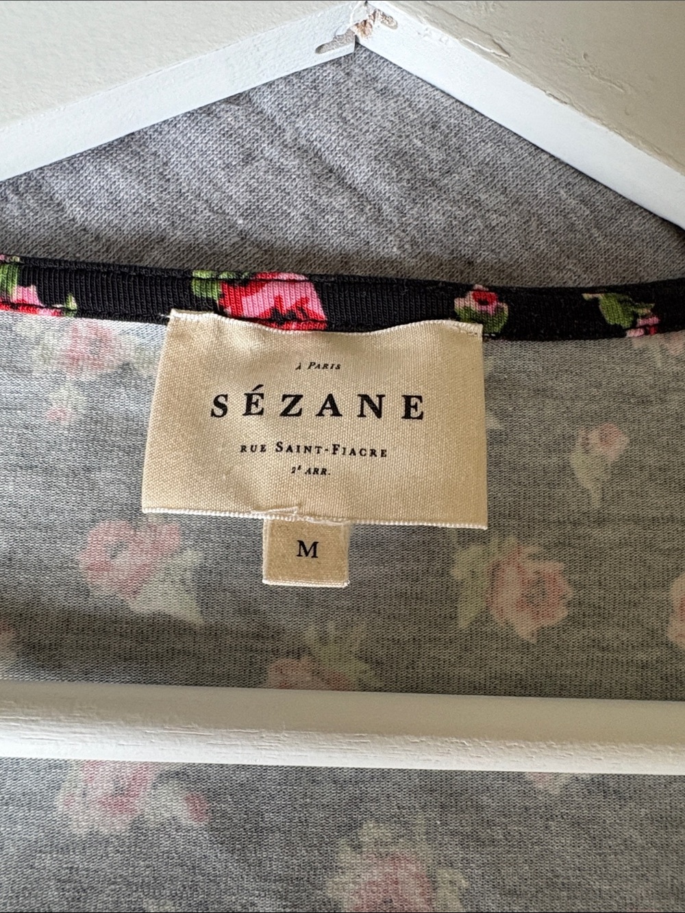 Sezane Lydia T-Shirt Black Long-Sleeve V-Neck Top with Pink Floral Print - Picture 2 of 9